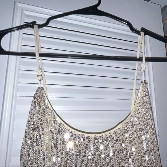 Lulu’s Gold Sequin Evening Dress Large - Picture 2 of 7